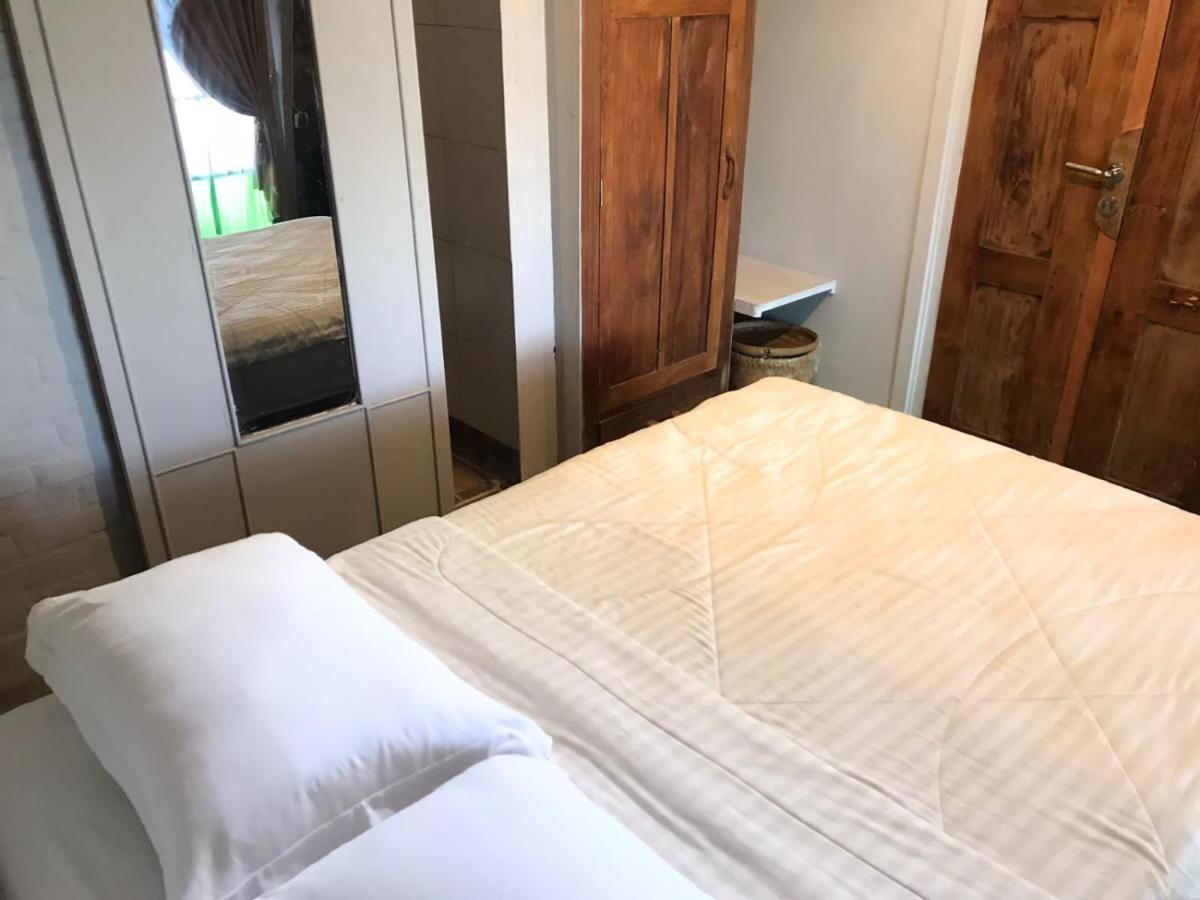 Villa Isabella Putri B&B Jepara Exteriér fotografie