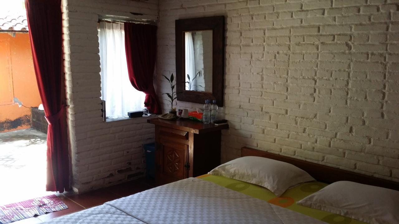 Villa Isabella Putri B&B Jepara Exteriér fotografie