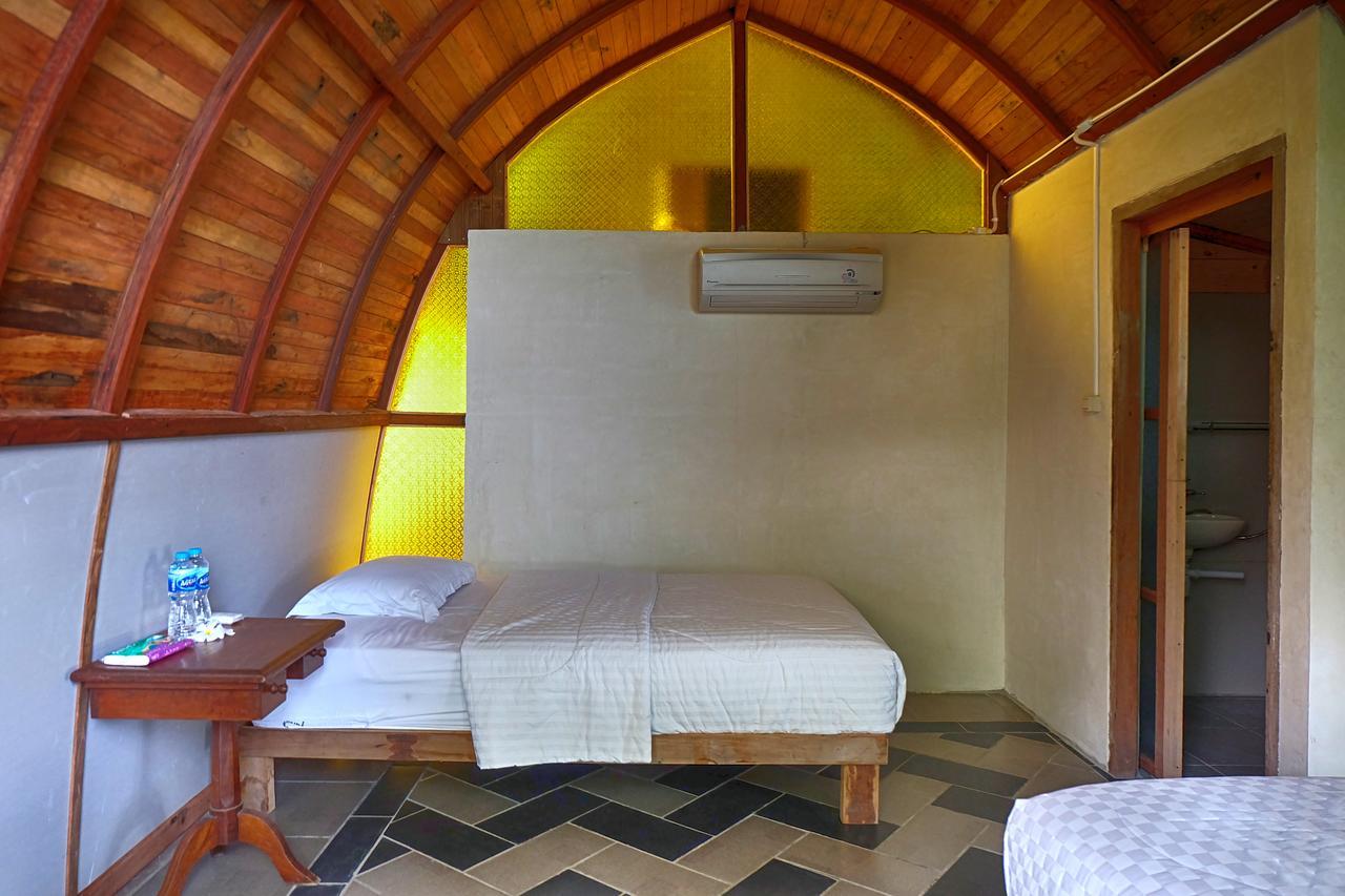 Villa Isabella Putri B&B Jepara Exteriér fotografie