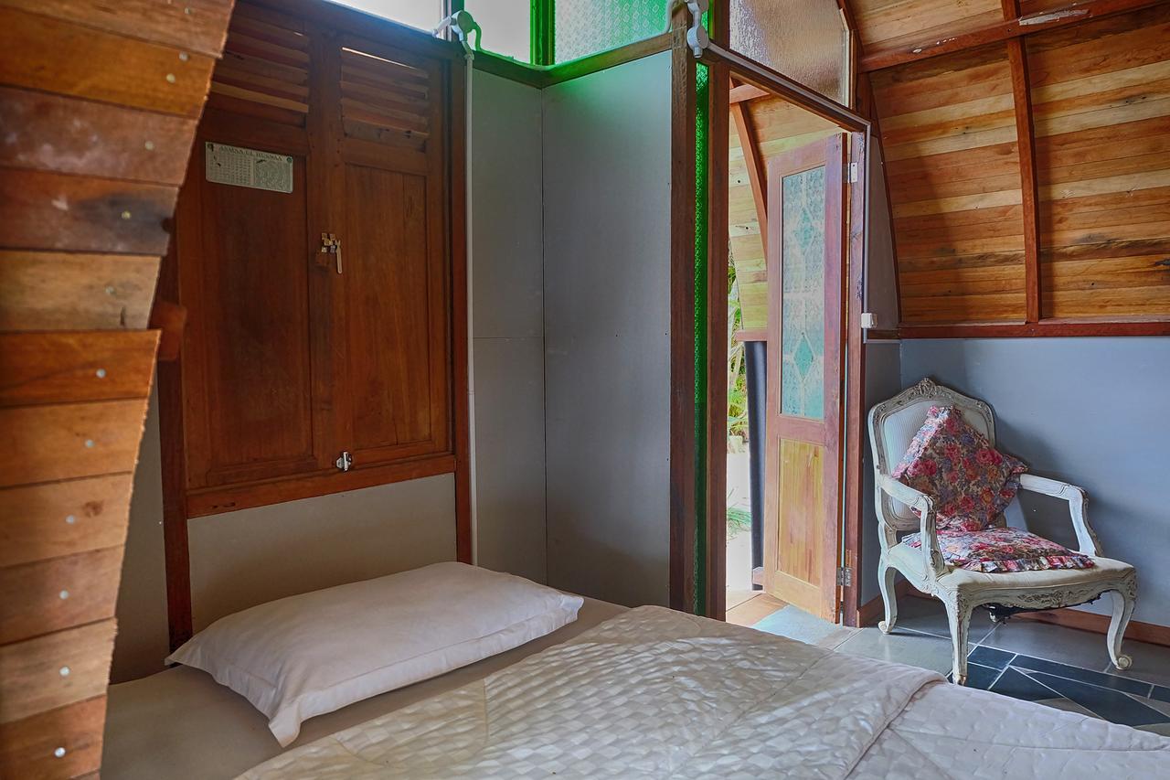 Villa Isabella Putri B&B Jepara Exteriér fotografie