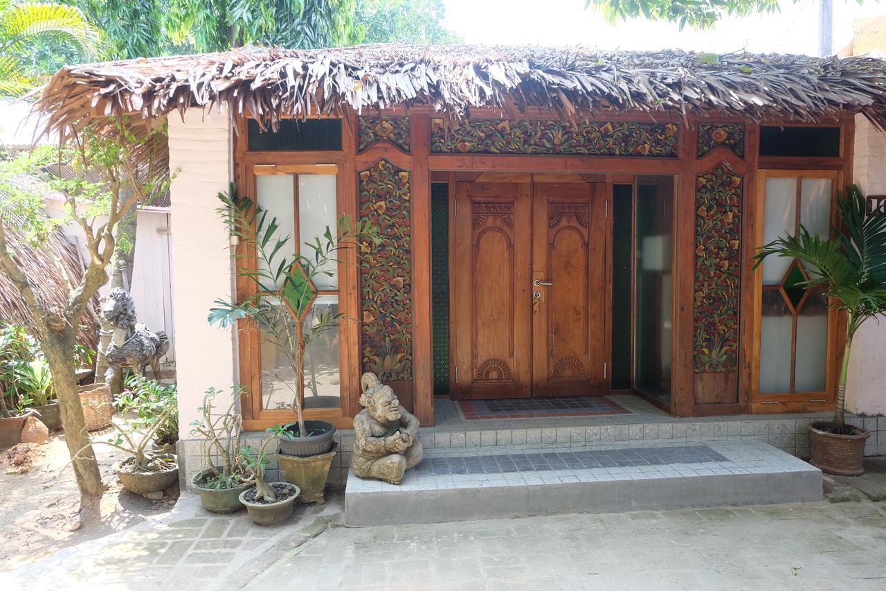Villa Isabella Putri B&B Jepara Exteriér fotografie