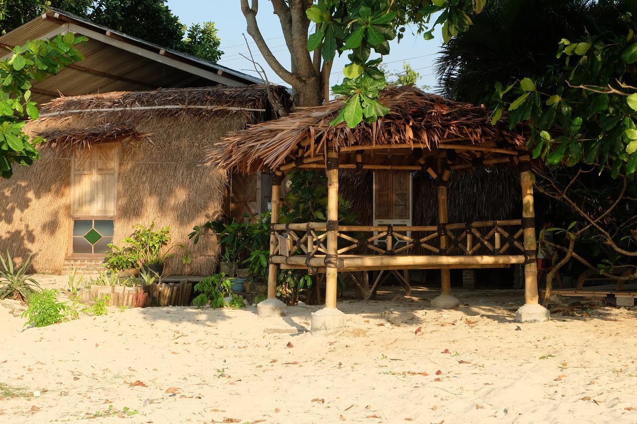 Villa Isabella Putri B&B Jepara Exteriér fotografie